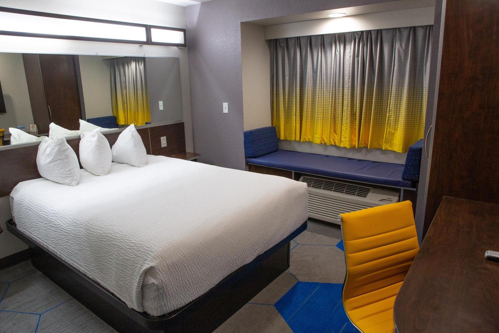Microtel Inn & Suites By Wyndham Searcy Exterior photo